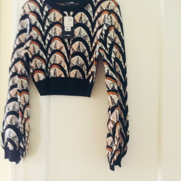 Don't Try So Cropped Sweater - Picture 7 of 8